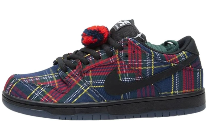 Nike x Nardwuar SB Dunk Low Pro Shoes - Tartan (II1493-600)