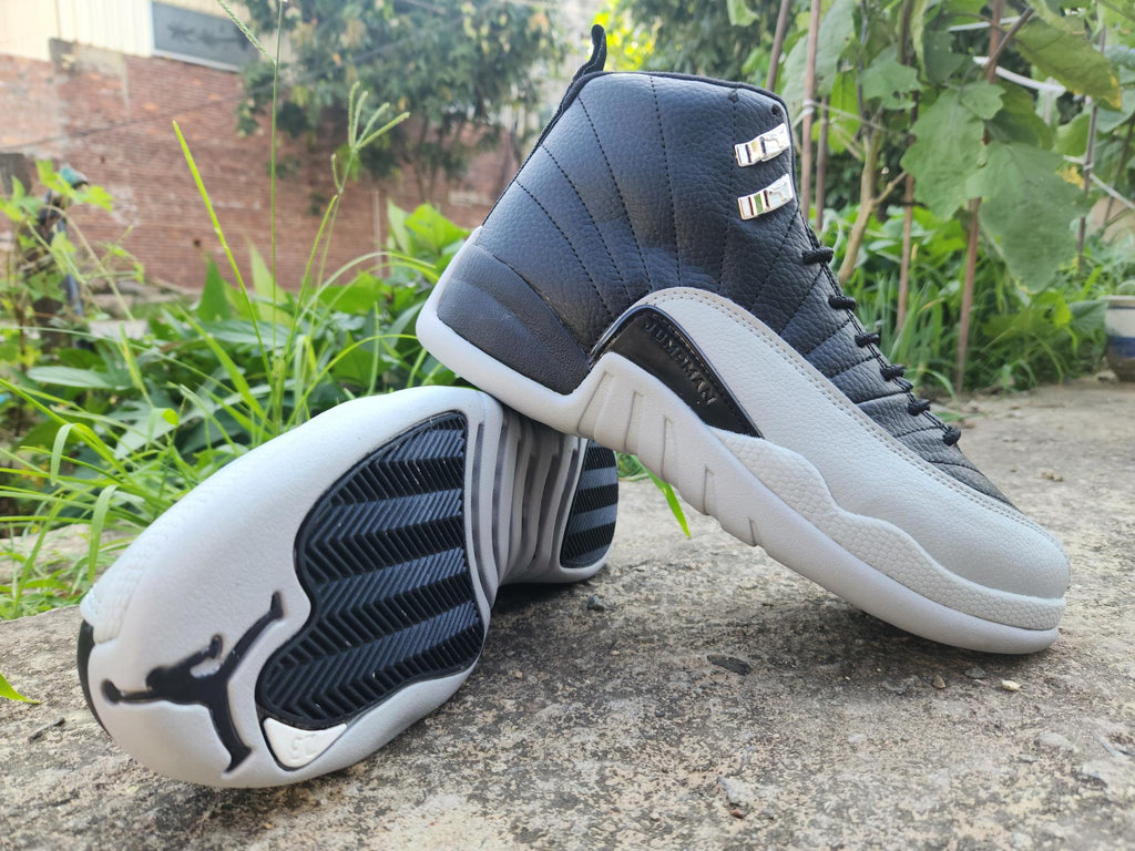 Air Jordan 12 Retro 'Black/Light Gray'