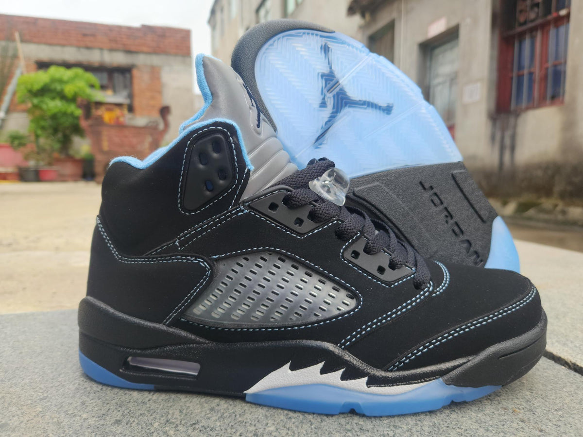 Air Jordan 5 Retro 'Black/University Blue'