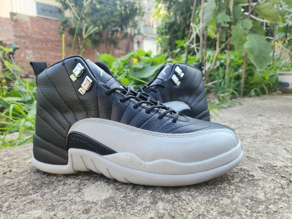 Air Jordan 12 Retro 'Black/Light Gray'