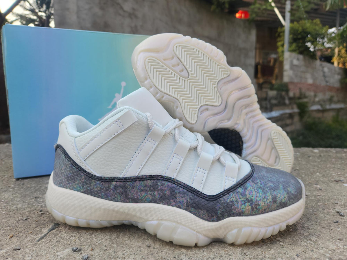 Air Jordan 11 Low 'Year of the Snake' Multicolor Unisex