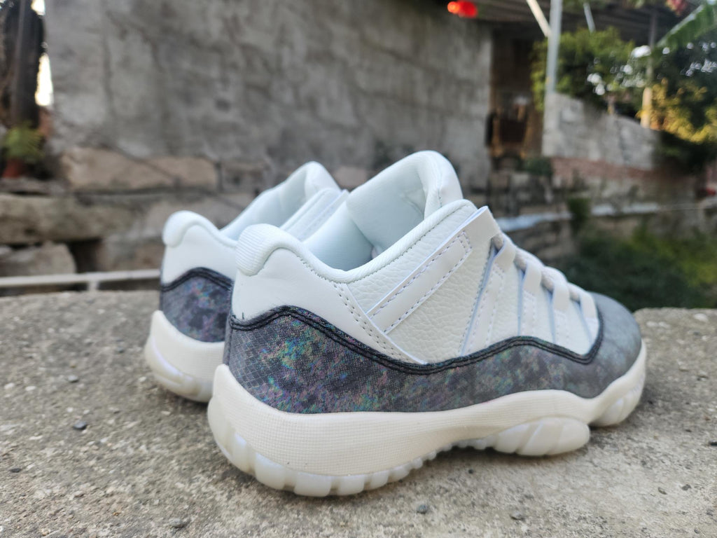 Air Jordan 11 Low 'Year of the Snake' Multicolor Unisex