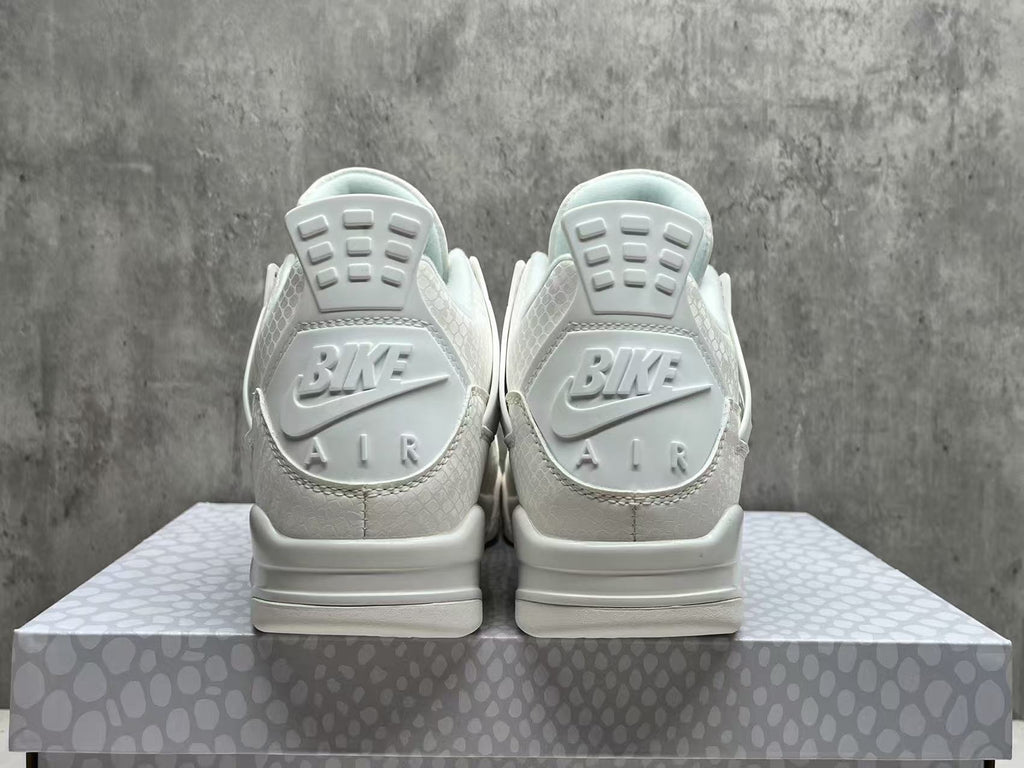 Air Jordan 4 Retro 'White Mamba'