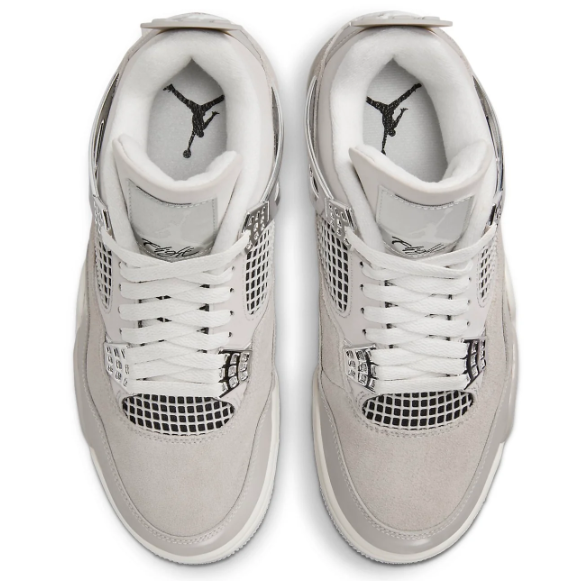 Air Jordan 4 Retro Shoes - Frozen Moments (AQ9129-001)