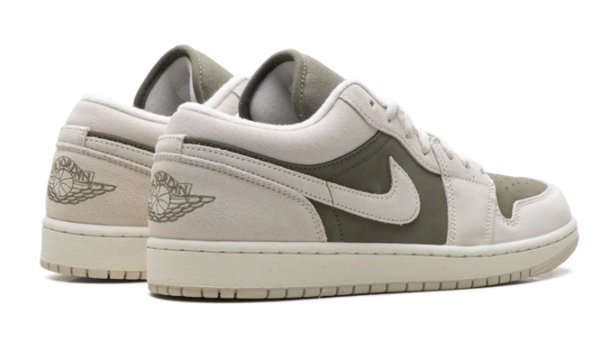 Air Jordan 1 Low SE Medium Olive/Sail Sneakers (HV4089-201)