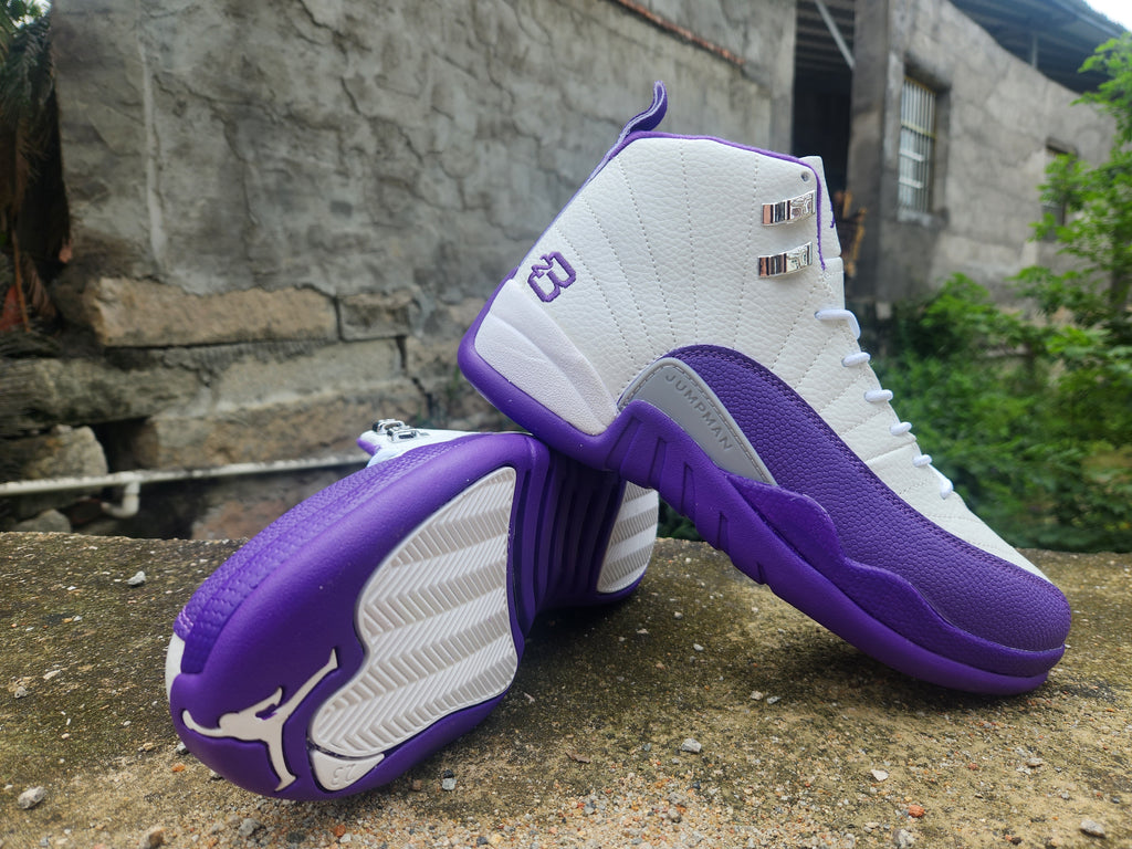 Air Jordan 12 Retro 'White/Purple'