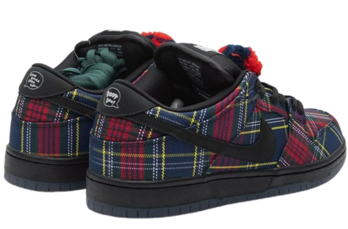 Nike x Nardwuar SB Dunk Low Pro Shoes - Tartan (II1493-600)
