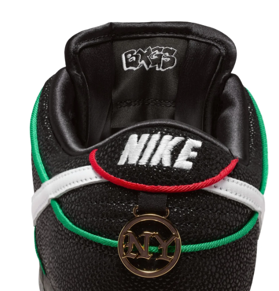 Nike SB Dunk Low Pro QS “Black/White/Challenge Red”